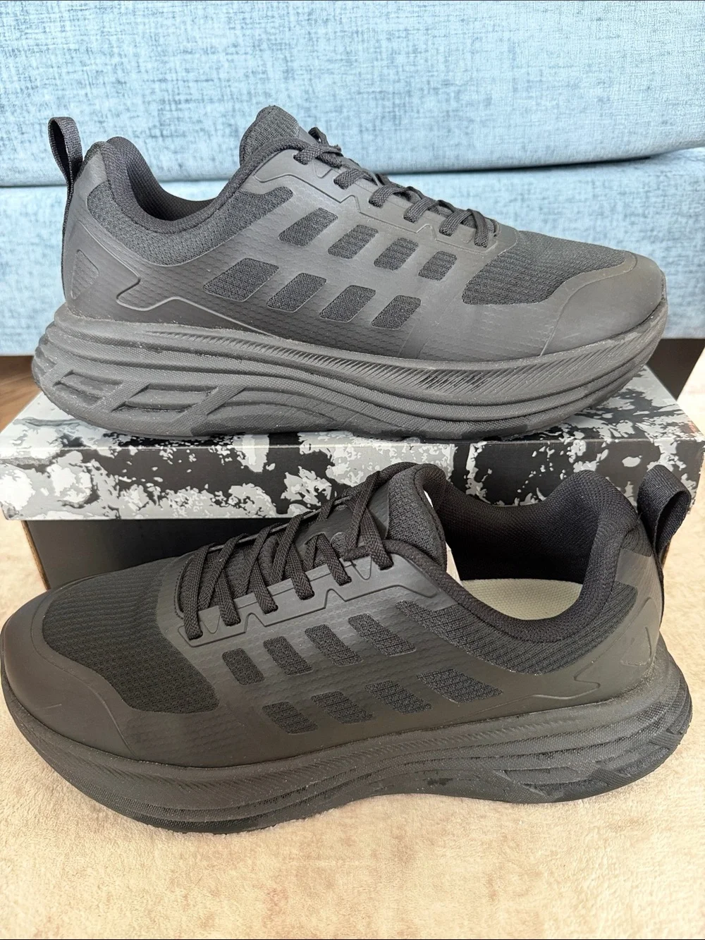 nortiV8 Men's Black Athletic Running Shoes with Supportive Cushioning